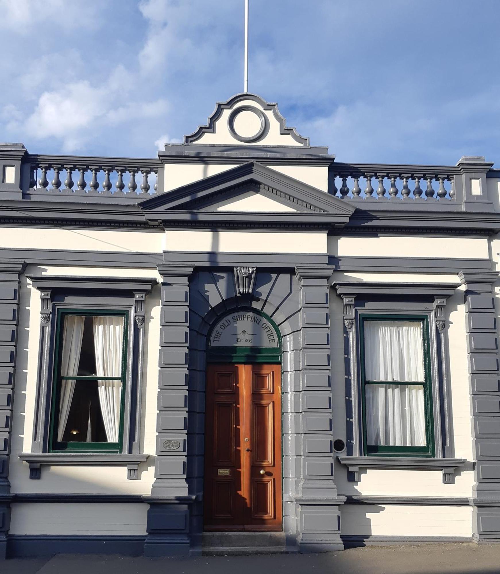 Historic Shipping Office - Akaroa Hotel Exterior photo